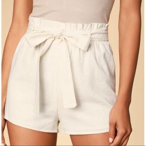Lulus Jemima White Paper Bag Waist Shorts
